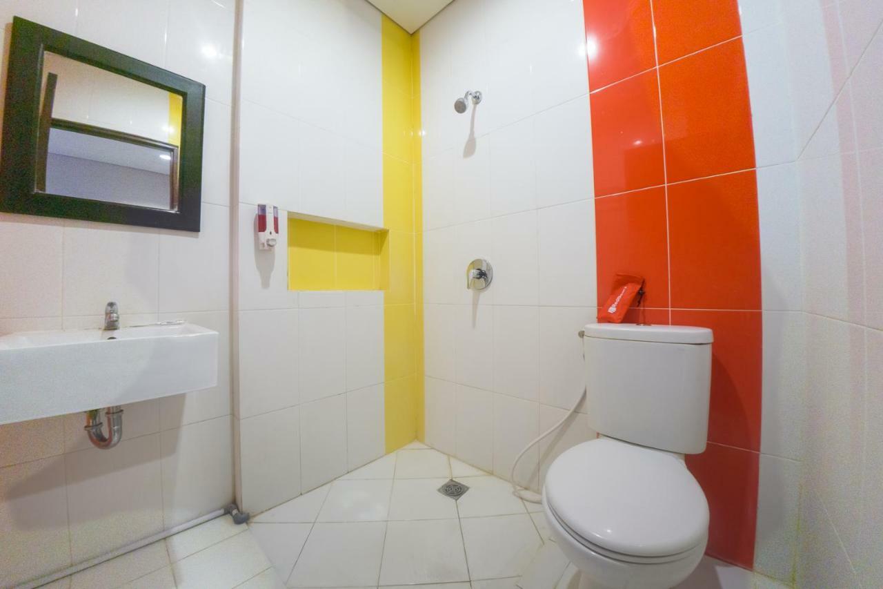 Budget Hotel Ambon Extérieur photo